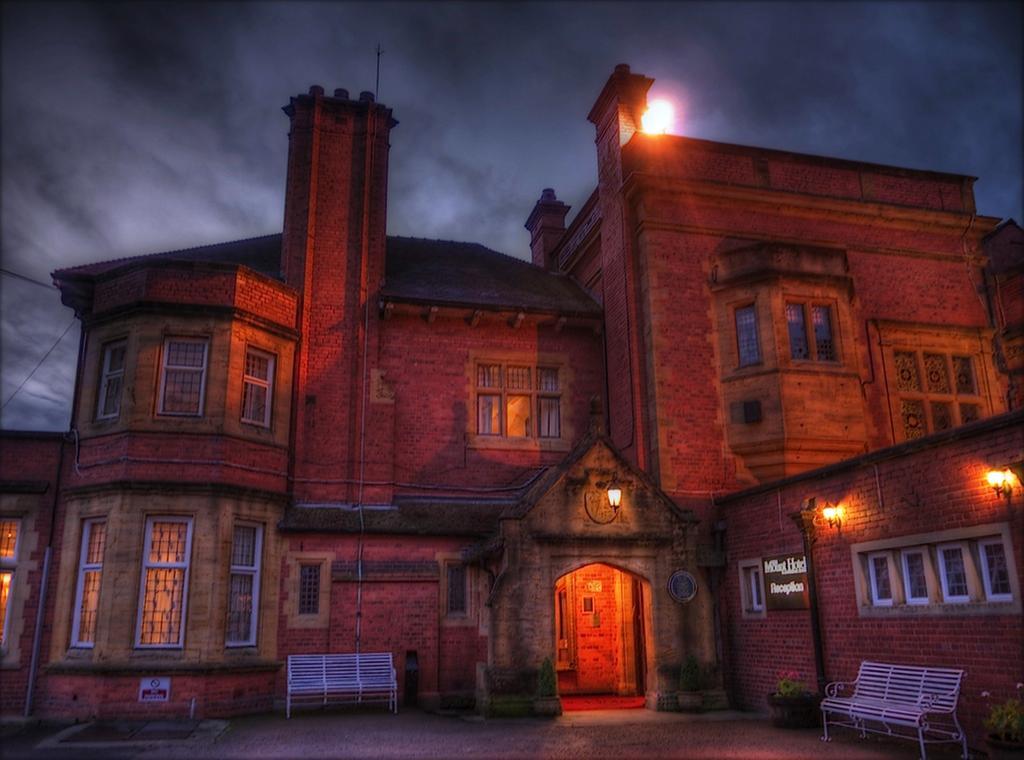 The Mount Country Manor Hotel & Golf Wolverhampton Exterior photo