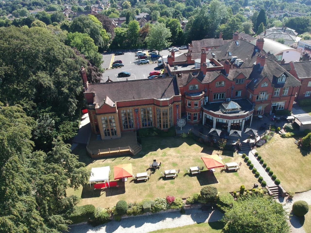 The Mount Country Manor Hotel & Golf Wolverhampton Exterior photo